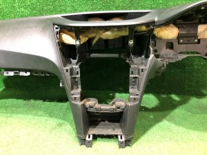 Торпедо SUBARU LEGACY OEM 66050AJ000 BR9 BRG BRM 2011 White Pearl 37J