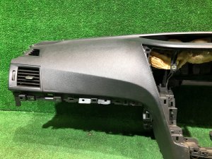 Торпедо SUBARU LEGACY OEM 66050AJ000 BR9 BRG BRM 2011 White Pearl 37J
