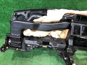 Торпедо SUBARU LEGACY OEM 66050AJ000 BR9 BRG BRM 2011 White Pearl 37J