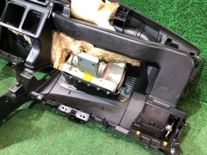 Торпедо SUBARU LEGACY OEM 66050AJ000 BR9 BRG BRM 2011 White Pearl 37J