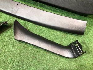 Обшивка пятой двери SUBARU LEGACY OEM 94320AJ000VH, 94310AJ000VH, 94330AJ000VH BR9 2011 White Pearl 37J