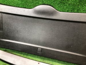 Обшивка пятой двери SUBARU LEGACY OEM 94320AJ000VH, 94310AJ000VH, 94330AJ000VH BR9 2011 White Pearl 37J