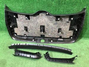 Обшивка пятой двери SUBARU LEGACY OEM 94320AJ000VH, 94310AJ000VH, 94330AJ000VH BR9 2011 White Pearl 37J