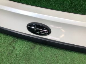 尾门饰板 SUBARU LEGACY OEM 91119AJ080WU BR9 2011 White Pearl 37J