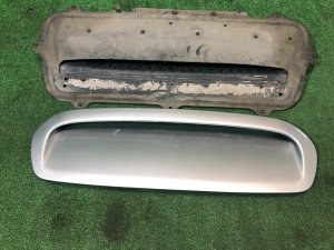 Ноздря капота SUBARU LEGACY OEM 90821AE000NN, 90817AE000 BH5 2002