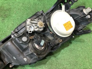 左大灯 SUBARU LEGACY OEM 84001AG350 BP5 2007