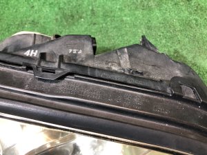 右大灯 SUBARU LEGACY OEM 84001AG340 BP5 2007