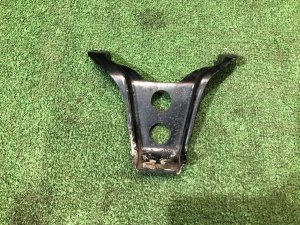 Крепление решетки радиатора SUBARU LEGACY OEM 91165AE130 BH5 2002 SILVER 01G