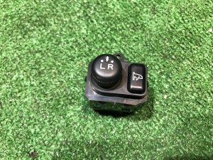 Блок управления зеркалами DAIHATSU TANTO OEM 84820B2440 LA600S 2017 KF
