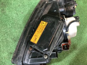 Faróis ксенон SUBARU LANCASTER OEM 84001AE281, 84001AE291 BHE 2000