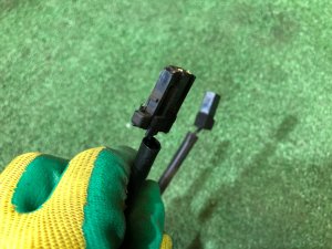 Фишки сигнала гудок SUBARU LANCASTER OEM 86012AE000 86012AE010 BHE 2000