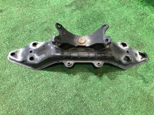 Балка акпп 41022AG100 41011AG020 SUBARU EXIGA