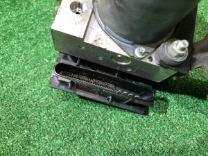 ABS unit SUBARU EXIGA OEM 27596YC030 YA5 2009 EJ205 AT