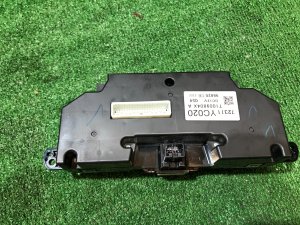 Climate control unit SUBARU EXIGA OEM 72311YC020 YA5 2009 EJ205 AT