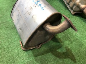Muffler canisters И средняя часть SUBARU EXIGA OEM 44300AJ090, 44300AJ080, 44200YC010 YA5 2009 EJ205 AT