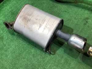 Muffler canisters И средняя часть SUBARU EXIGA OEM 44300AJ090, 44300AJ080, 44200YC010 YA5 2009 EJ205 AT