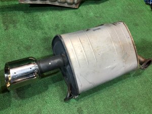 Muffler canisters И средняя часть SUBARU EXIGA OEM 44300AJ090, 44300AJ080, 44200YC010 YA5 2009 EJ205 AT