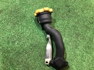 Горловина маслозаливная 15250AA061, 15250AA062 SUBARU EXIGA