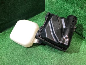 Корпус воздушного фильтра 46052AG051, 46052AG080 SUBARU EXIGA