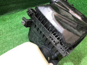 Air filter housing SUBARU EXIGA OEM 46052AG051, 46052AG080 YA5 2009 EJ205 AT