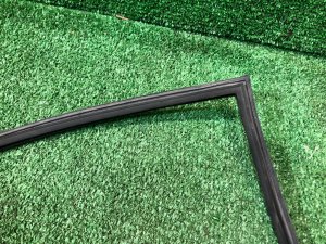 Windscreen moulding SUBARU EXIGA OEM 65058YC000 YA5 2009 Black D4S