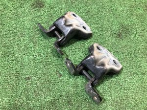 Left front door hinges SUBARU EXIGA OEM 61220FA010 61220FA000 YA5 2009 Black D4S