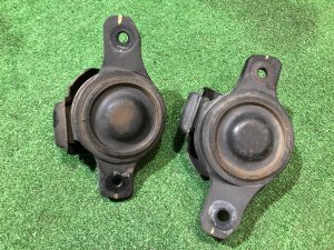 Подушки двигателя 41022AG180, 41022AG190 SUBARU EXIGA