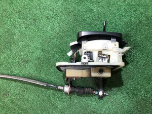 Automatic gear selector SUBARU EXIGA OEM 35150AG001 YA5 2009