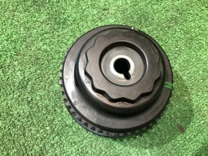 Polia da árvore de cames de escape direita 13049AA041 SUBARU EXIGA
