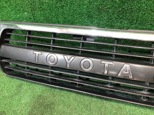 Grelha do radiador LAND CRUISER 80 до рест 1990-1994г TOYOTA LAND CRUISER OEM 53111-60060, 53111-60100 J80