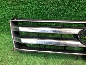 Решетка радиатора 2й рестайлинг 2005-2007г TOYOTA LAND CRUISER 100 OEM 53101-60260, 53101-60967 J100