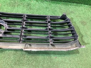 中网 до рест/1й рестайлинг 1998-2005г TOYOTA LAND CRUISER 100 OEM 53111-60350, 531016020 J100