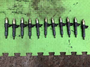 Форсунки +стаканы ISUZU GIGA OEM 1-15300-406-0, 105118-8090 CXZ82K1D 2007 12PE1
