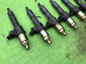 Форсунки +стаканы ISUZU GIGA OEM 1-15300-406-0, 105118-8090 CXZ82K1D 2007 12PE1