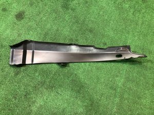 Крепление крыла правое 57160YC0009P SUBARU EXIGA