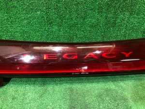 Стоп планка SUBARU LEGACY OEM 84251AE000 BH5 2002