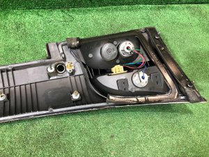 Стоп планка SUBARU LEGACY OEM 84251AE000 BH5 2002