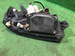 Фары ксенон SUBARU LEGACY OEM 84001AE300, 84001AE310 BE5 BE9 BEE BH5 2002