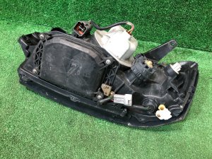 Фары ксенон SUBARU LEGACY OEM 84001AE300, 84001AE310 BE5 BE9 BEE BH5 2002