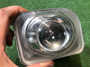 Фара противотуманная левая SUBARU LEGACY OEM 84501AE190 BEE 2003