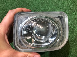 Фара противотуманная правая SUBARU LEGACY OEM 84501AE180 BEE 2003