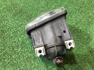 Фара противотуманная правая SUBARU LEGACY OEM 84501AE180 BEE 2003
