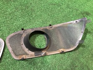 Заглушки вокруг туманок SUBARU LEGACY OEM E7718AE212TG, E7718AE213TG BEE 2003