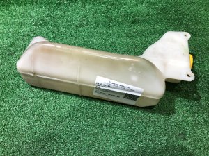 Бачок расширительный SUBARU LEGACY OEM 45150AE011 BEE 2003 EZ30 AT
