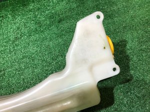 Бачок расширительный SUBARU LEGACY OEM 45150AE011 BEE 2003 EZ30 AT