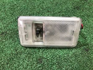 Плафон багажника 84671SA000 SUBARU FORESTER