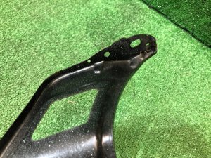 Крепление переднего бампера правое SUBARU LEGACY OEM 57707AE000 BE5 2002 BLUE 14L,11K
