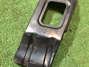 Крепление переднего бампера левое SUBARU LEGACY OEM 57707AE010 BE5 2002 BLUE 14L,11K