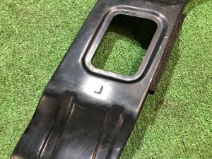 Крепление переднего бампера левое SUBARU LEGACY OEM 57707AE010 BE5 2002 BLUE 14L,11K