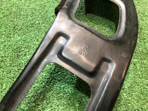 Крепление переднего бампера правое SUBARU LEGACY GRAND WAGON OEM 57724AC252 BG9 1996 green 5V5